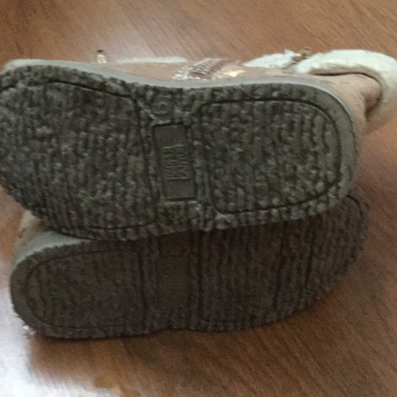 Star Boots - Picture 5 of 5